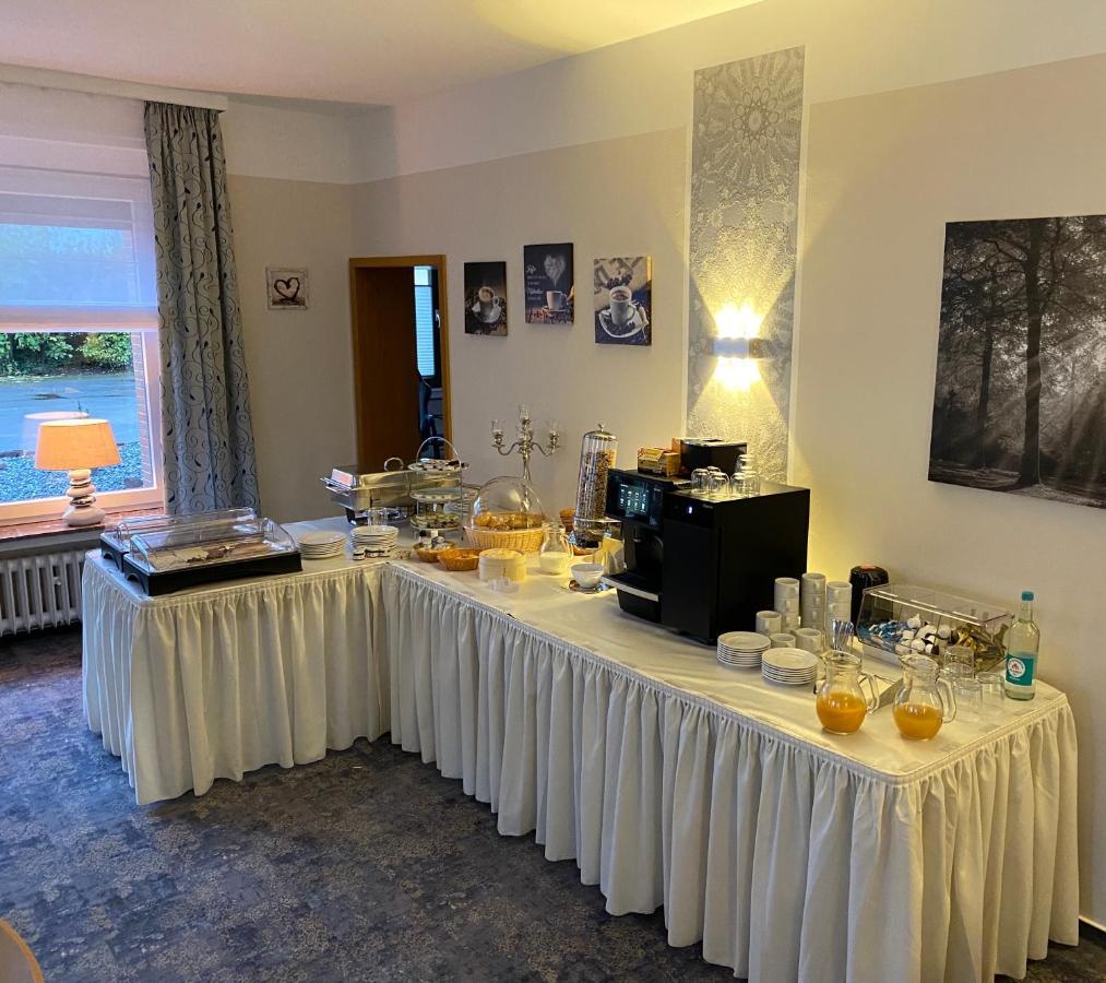 Gaestehaus Am Kurpark Hotel Garni Horn-Bad Meinberg Exteriér fotografie