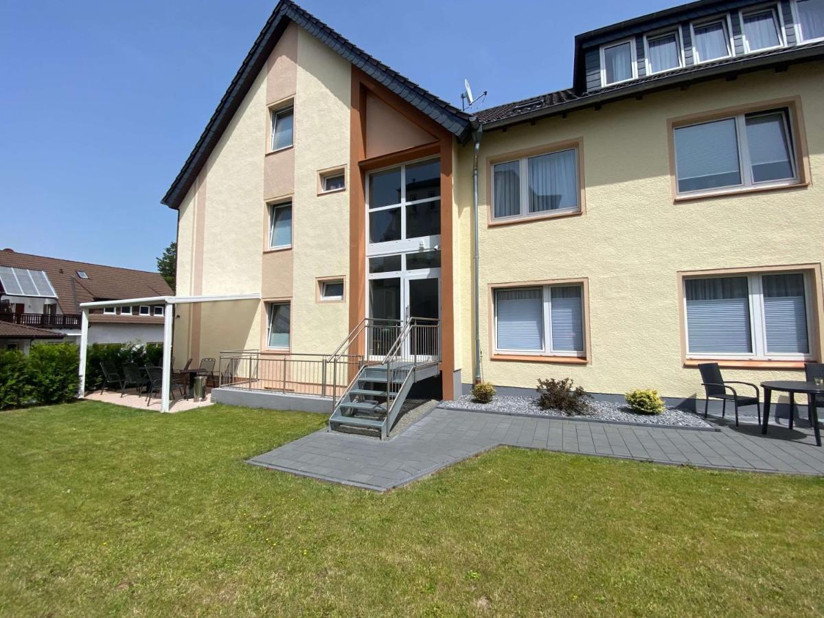 Gaestehaus Am Kurpark Hotel Garni Horn-Bad Meinberg Exteriér fotografie